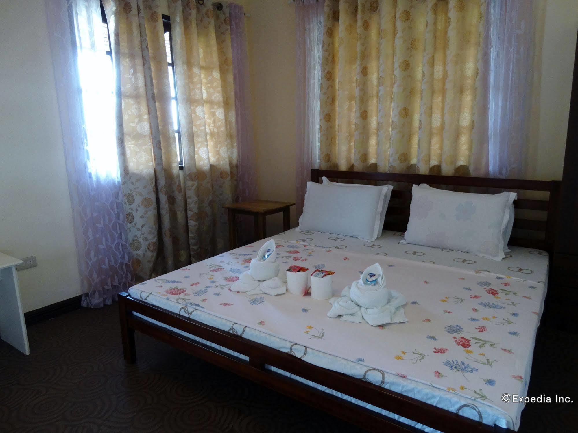 Punta Del Sol Araceli Beach Resort ซามาล ภายนอก รูปภาพ